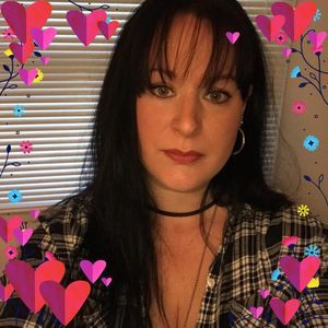 Meet your Posher, Carrie